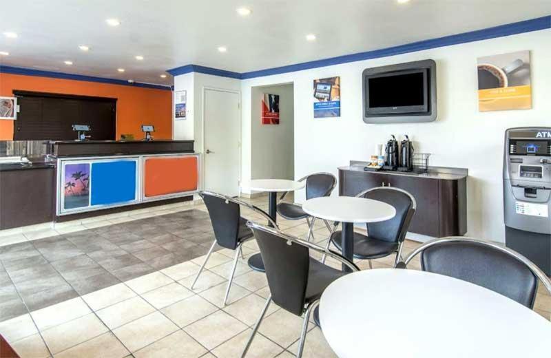 Beachside Inn Anaheim Extérieur photo